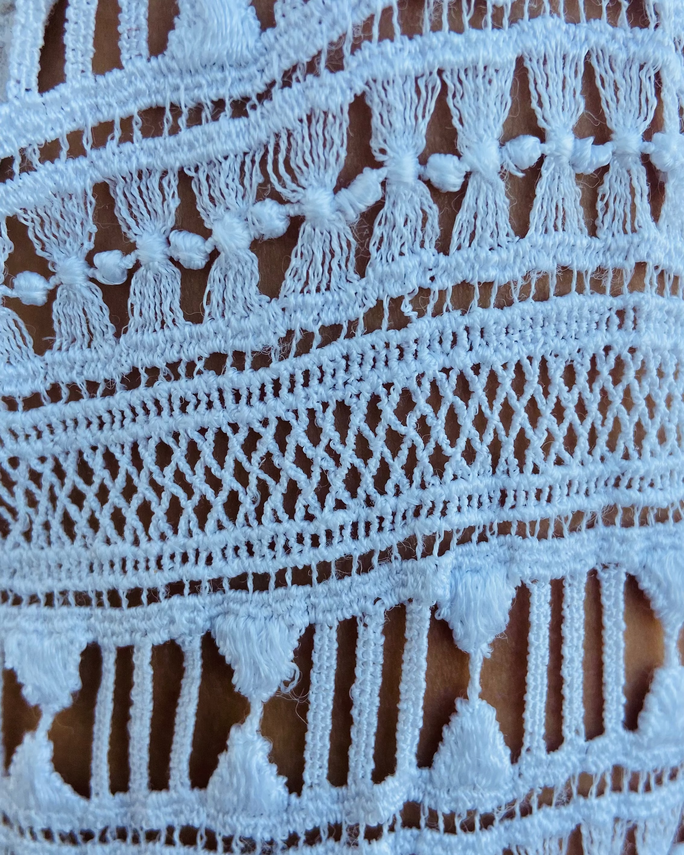 Blusa blanca con mangas